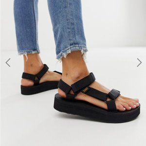 Teva Midform Universal Sandal in Black
